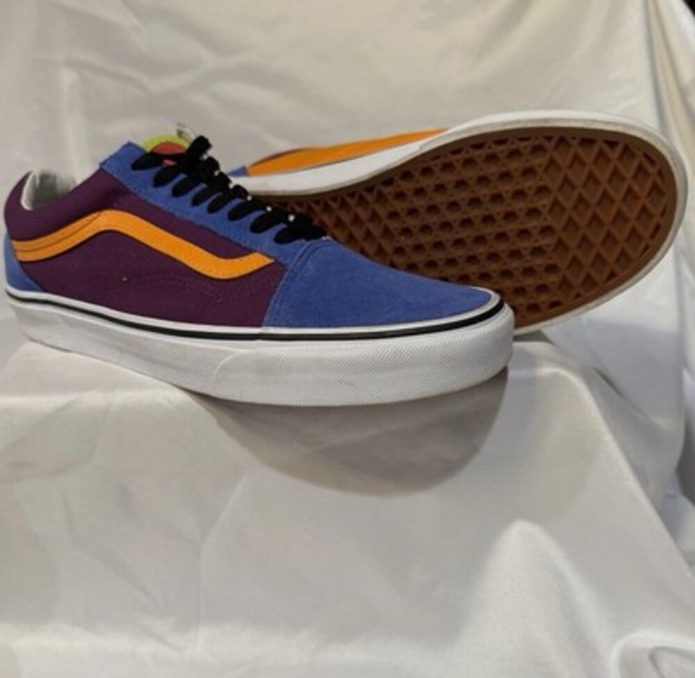 VANS Men's multi color shoes size 11 vintage skateboard SKU115